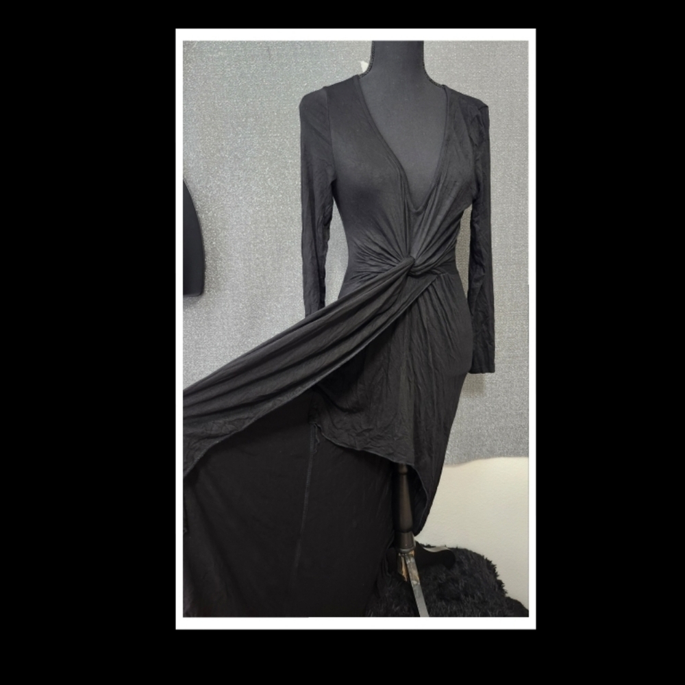 Elegant Black Long Sleeve Dress